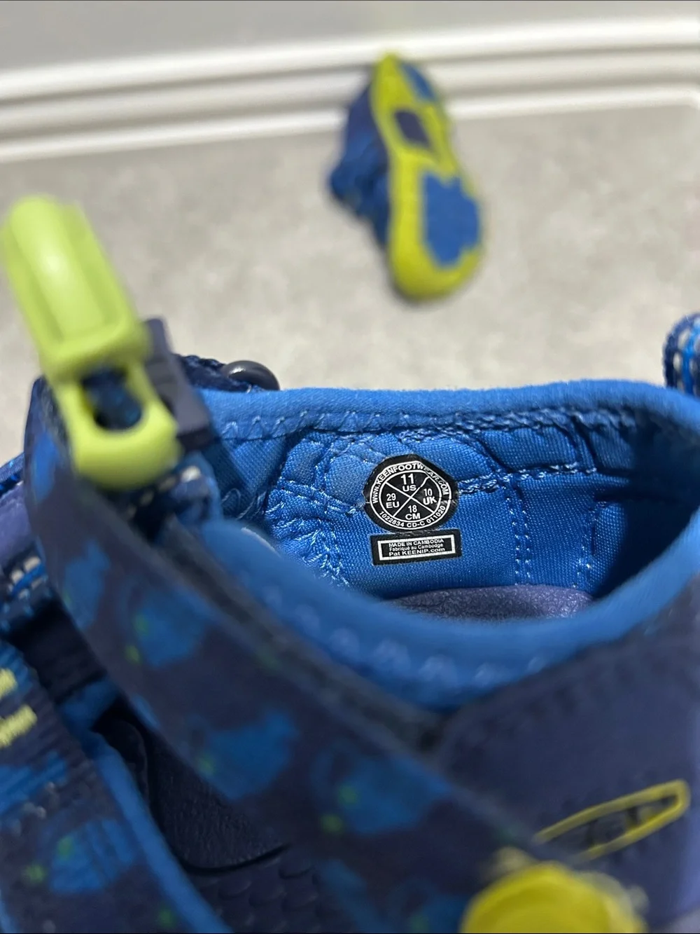 Keen Blue & Lime Newport Sandals - 11C